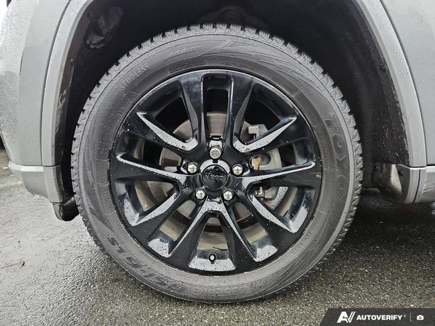 2019 Jeep Grand Cherokee Altitude 4x4 | No Reported Accidents! image 6