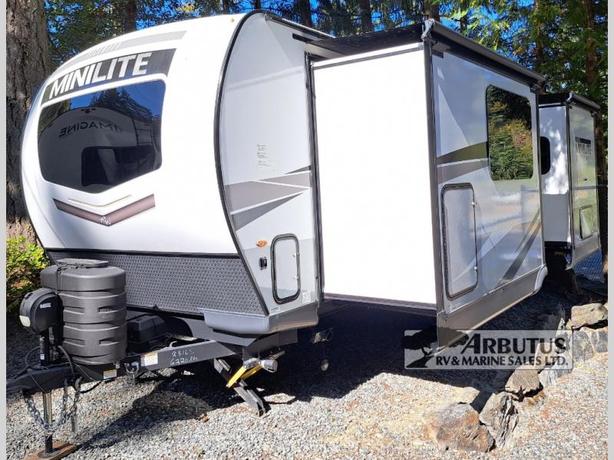 Used 2023 Forest River RV Rockwood Mini Lite 2516S image 2