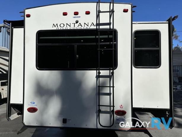 Used 2022 Keystone RV Montana High Country 281CK image 5