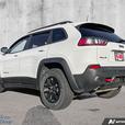 2021 Jeep Cherokee Trailhawk Elite | Trailer Tow Package | Panoramic Sunroof | A thumbnail image 3