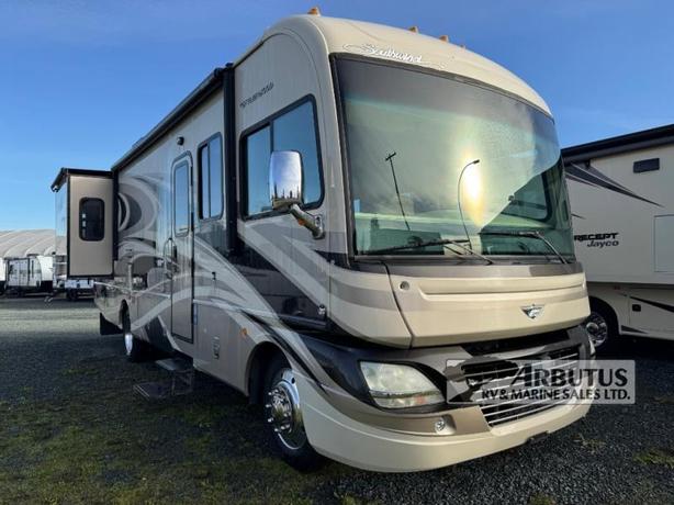 Used 2011 Fleetwood RV Southwind 32VS image 1