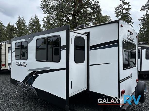 Used 2022 Heartland North Trail 27LRSS image 4