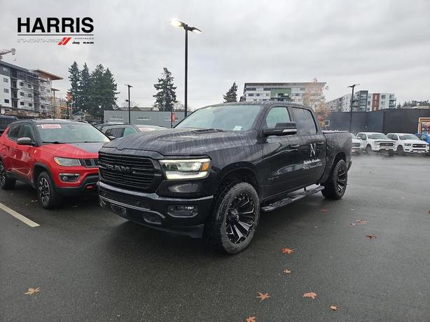 2019 RAM 1500 Sport 4x4 Crew Cab 5'7 Box | Remote Start | Heated Seats! image 1