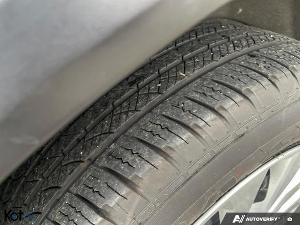 2017 Nissan Rogue S image 7