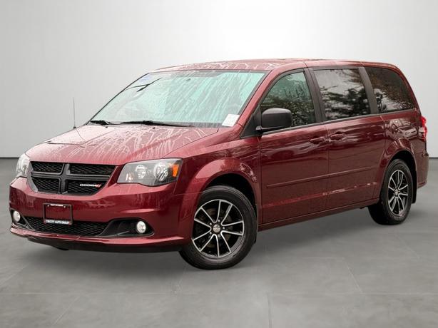 2019 Dodge Grand Caravan image 1