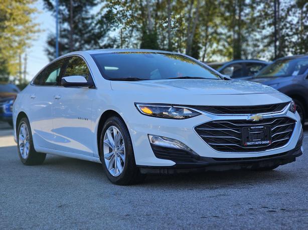 2022 Chevrolet Malibu LT - Heated Seats, Apple CarPlay, Android Auto image 3