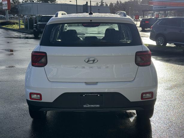 2023 Hyundai Venue Preferred - No Accidents, BC Local & Low Kilometer image 6