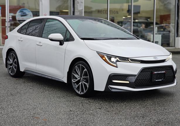 2021 Toyota Corolla SE - No Accidents, Sunroof, Lane Departure Warning image 3