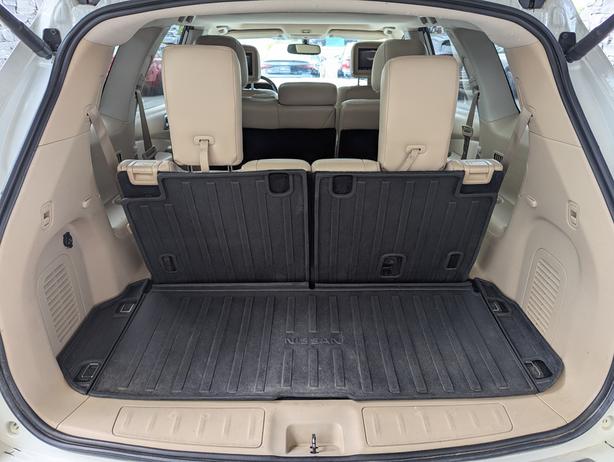2018 Nissan Pathfinder Platinum - Heated/Vented Seats, Leather, Sunroof image 8