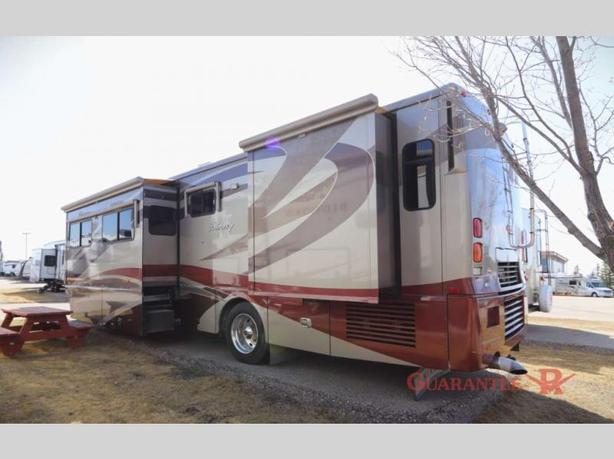 Used 2006 Winnebago Journey 36 G image 6
