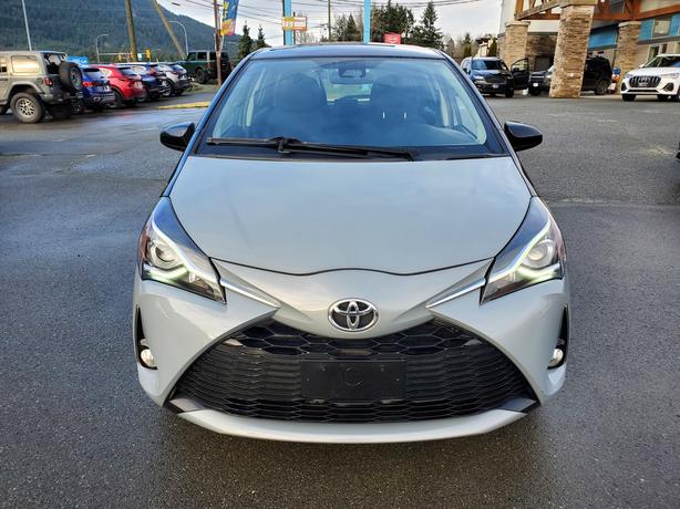 2019 Toyota Yaris SE 5 Speed Manual - Heated Seats image 3