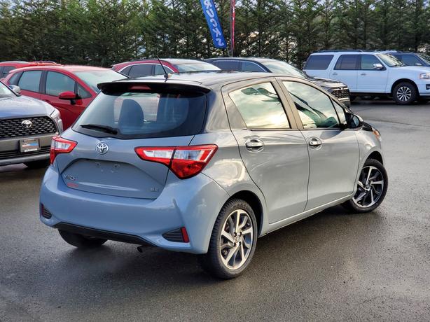 2019 Toyota Yaris SE 5 Speed Manual - Heated Seats image 6