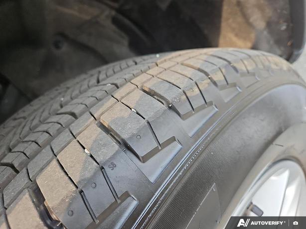 2024 Jeep Grand Cherokee Laredo 4x4 Sport Utility | One Owner | No Reported Acci image 7