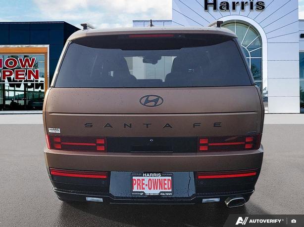 2024 Hyundai Santa Fe Ultimate Calligraphy AWD | One Owner | No Accidents! image 5