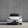 2023 Tesla Model Y Long Range AWD | Heated Seats! thumbnail image 3