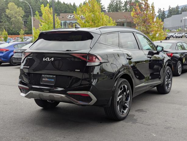 2023 Kia Sportage EX - No Accidents, Heated/Vented Seats, Sunroof image 6