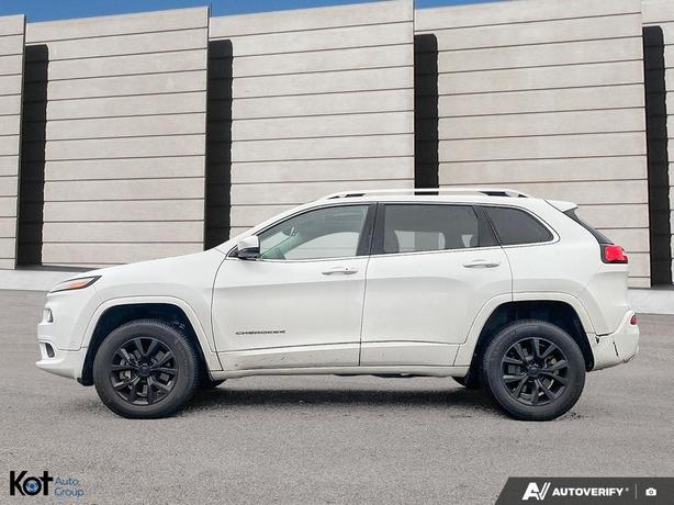 2016 Jeep Cherokee Overland image 3
