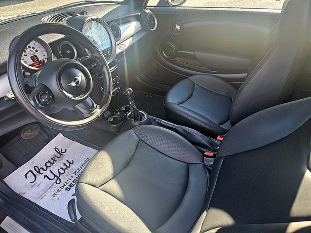 2013 Mini  Cooper Convertible image 7