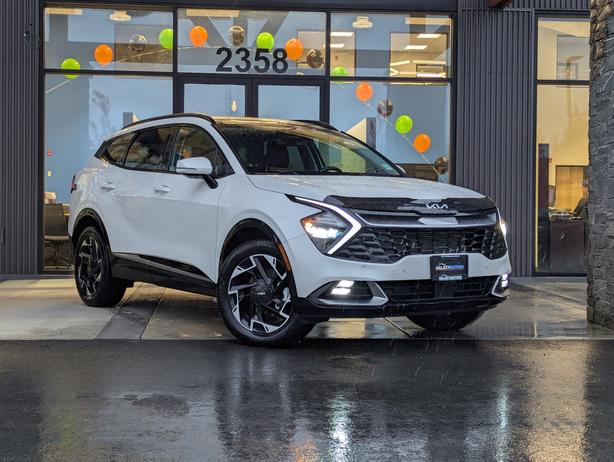 2025 Kia Sportage Premium - No Accidents, Heated F+R Seats, AWD image 4