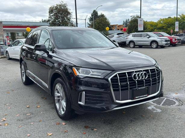 2023 Audi Q7 Komfort - Navigation, Sunroof, Parking Sensors image 4