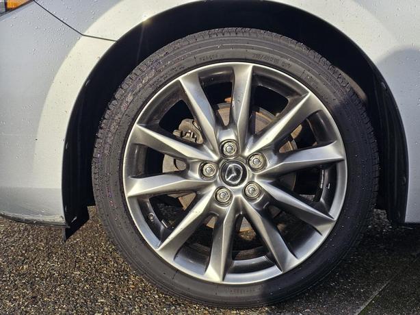 2018 Mazda3 Sport GT Auto image 5