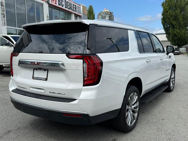 2023 GMC Yukon XL Denali - Diesel, Ventilated Seats, Manager Demo image 5