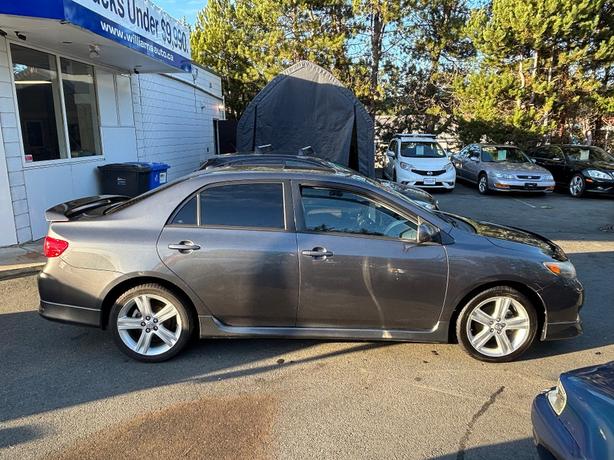 2010 Toyota  Corolla XRS 195 HP image 4