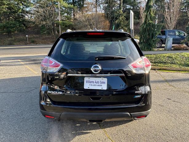 2015 Nissan  Rogue Awd Low K Suv awd 42k super low k image 6