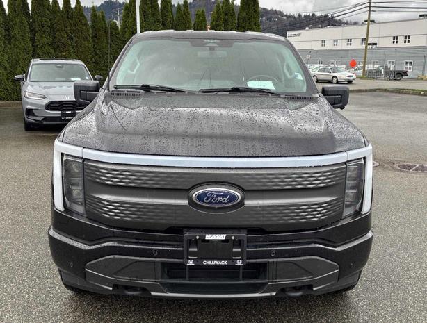 2023 Ford F-150 Lightning XLT 4WD SuperCrew 5.5' Box | Heated Seats! image 2