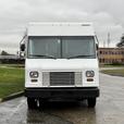2018 Ford E-450 18 Foot Step Van with Rear Shelving thumbnail image 3