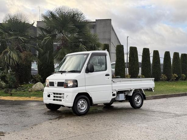 2009 Nissan Clipper 4x4 JDM Kei Truck 660cc Manual Hi/Lo image 5