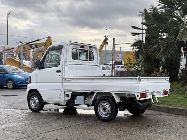 2009 Nissan Clipper 4x4 JDM Kei Truck 660cc Manual Hi/Lo image 7