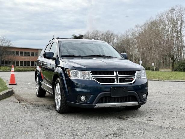 2013 Dodge Journey R/T AWD 7-Passenger SUV image 2