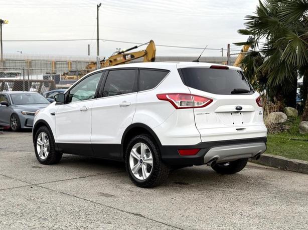 2014 Ford Escape SE 4WD Compact SUV image 7