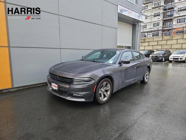 2015 Dodge Charger SXT RWD | Heated Seats | Remote Start! image 1