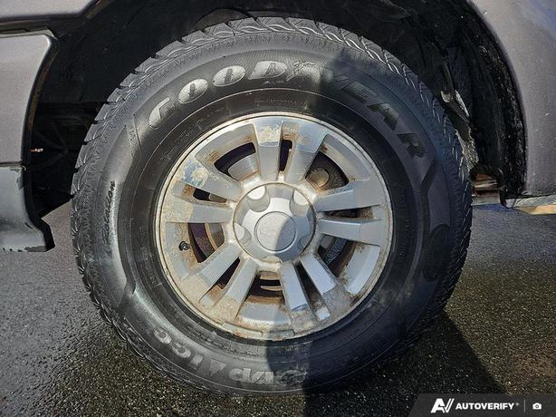 2011 Ford Ranger 4WD | No Reported Accidents! image 6