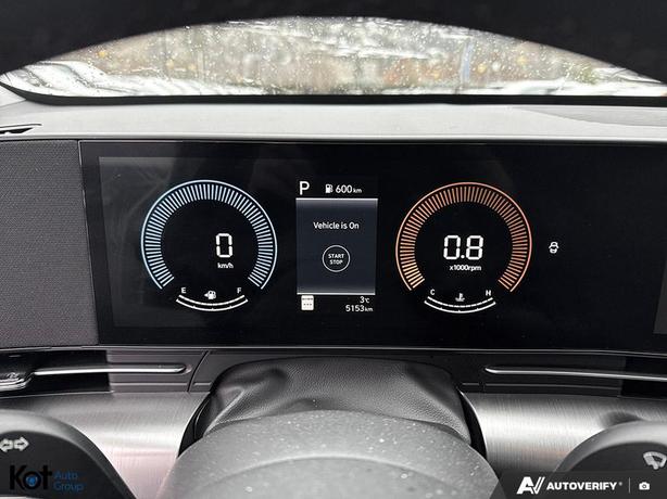 2025 Hyundai Kona Preferred WIRELESS CHARGING! REAR CROSS TRAFFIC! BLINDSPOT! image 7