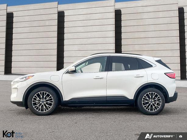 2021 Ford Escape Hybrid Titanium Plug-In image 3