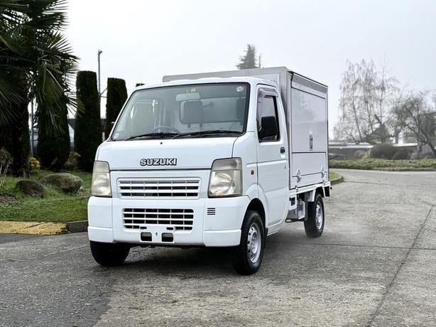 2009 Suzuki Carry 4x4 ThermoKing Reefer Kei Truck – Manual, 660cc image 4