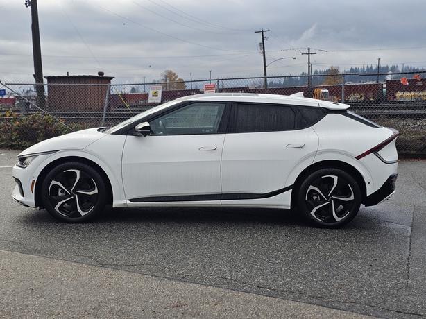 2024 Kia EV6 Land with GT Line Package 2 - 360 Cameras, Navi image 8