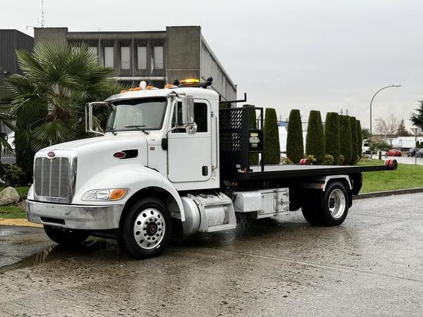 2020 Peterbilt 330 16-Foot Flat Deck Roll-Off Hook Truck image 5