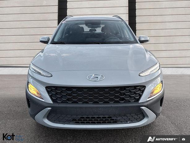 2023 Hyundai Kona Preferred ! HEATED MIRRORS/ SEATS! BACKUP CAMERA! NO ACCIDENT! image 2
