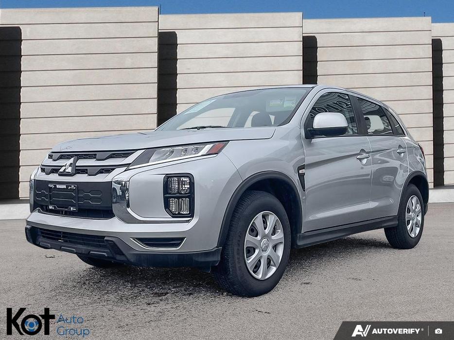 2024 Mitsubishi RVR ES display photo