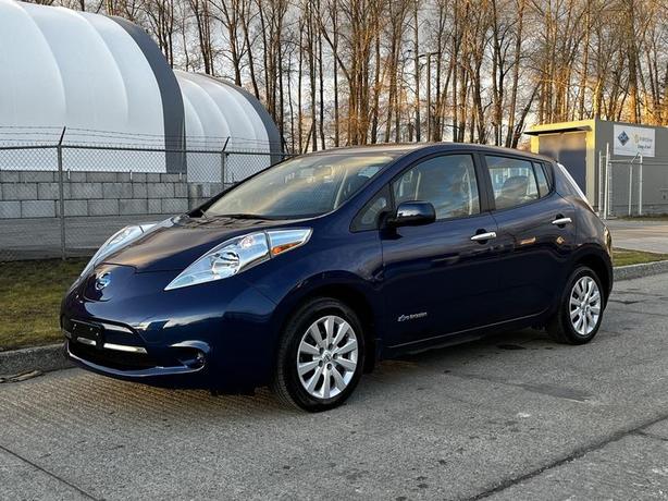 2016 Nissan LEAF S Electric image 4