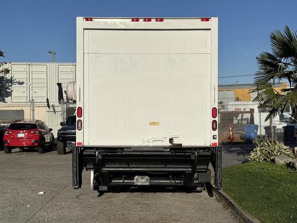 2016 Isuzu NRR 16-Foot Cube Van with Power Tailgate - Diesel image 7