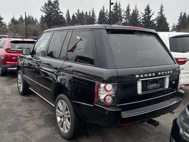 2012 Land Rover Range Rover HSE LUX | Heated and Cooled Seats! image 6