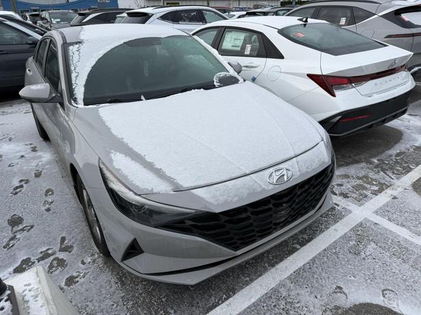 2021 Hyundai Elantra Essential  BACKUP CAMERA! FORWARD COLLISION! LANE KEEP ASSI image 1