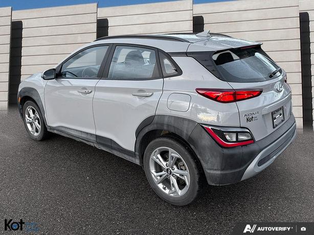 2023 Hyundai Kona Preferred ! HEATED MIRRORS/ SEATS! BACKUP CAMERA! NO ACCIDENT! image 4