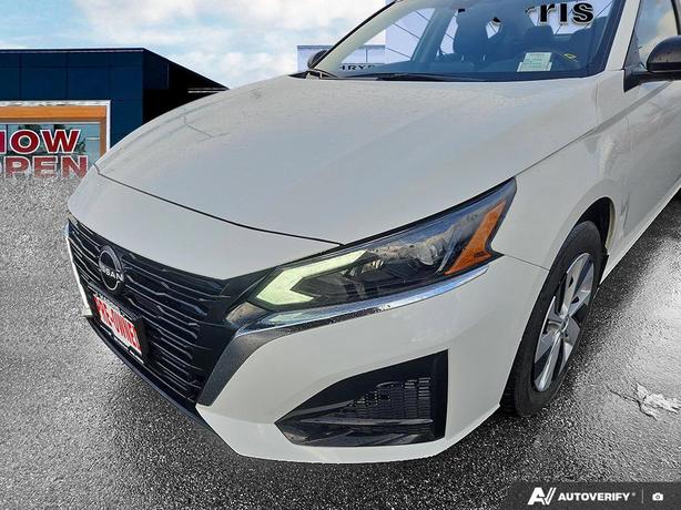 2024 Nissan Altima S AWD | Heated Seats | GPS Navigation! image 8