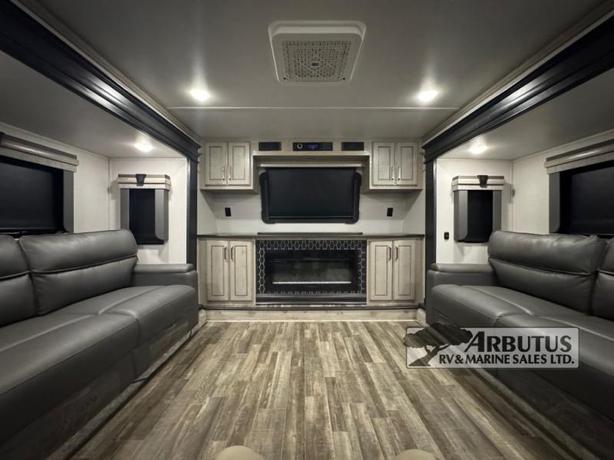 Used 2022 Keystone RV Alpine 3712KB image 8